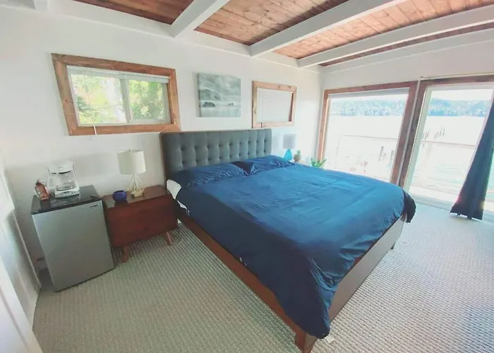 The Coman\'S Beach House